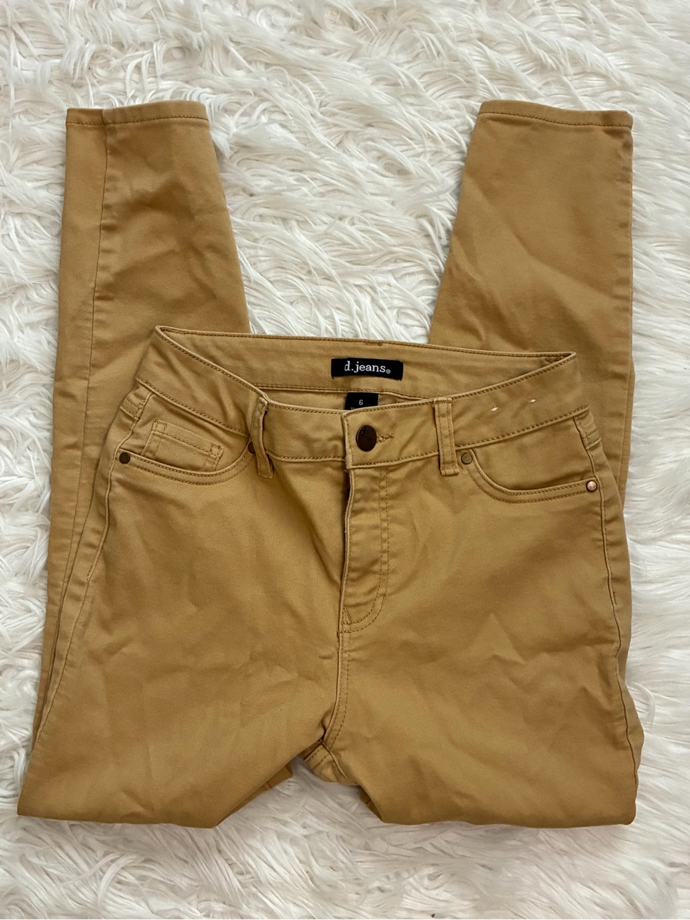 d. jeans Mustard Tan Skinny Pants